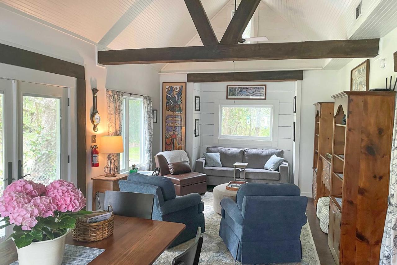 Historic Biloxi Bay Cottage With Beautiful View Ocean Springs Exterior photo